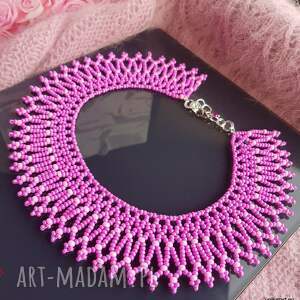 naszyjnik krywulka hot różowa 0062 z koralików kolorowa bizuteria