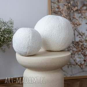 handmade poduszki poduszka soft loop | biała mała kula