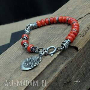 Bransoletka z korala - srebro oksydowane 925 i charms Arvena