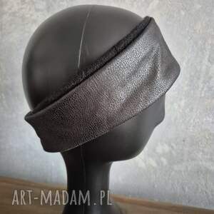 Czarna uniwersalna opaska Wiosenna na podszewce materiał skóra podobny