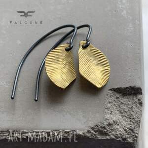 kolczyki złote piórka, srebrne bigle, biżuteria na co