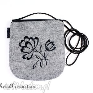 handmade na ramię filcowa torebka:black flowers