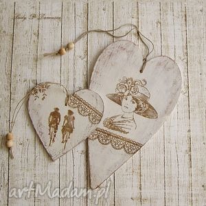 ręcznie zrobione dekoracje komplet serca drewniane madame