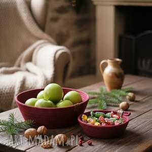 zestaw bordowych koszyków ze sznurka rękodzieło na prezent