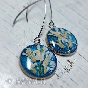 paula czeka na wene turkusowe kolczyki z suszonymi kwiatami - żywica vintage