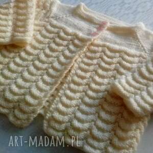 ręcznie robione sweterek kremowy
