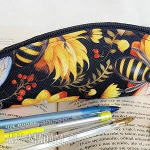 piórnik/kosmetyczka pszczoły szkoły, dzień kobiet etui
