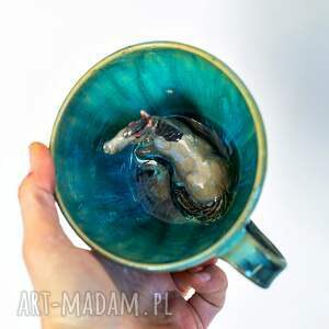 Prezent z figurką konia | Miodna łąka | filiżanka do kawy