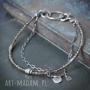 Bransoletka z kwarcem dymnym i łańcuszkiem, srebro oksydowane