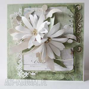 handmade scrapbooking kartki w zieleni w pudełku