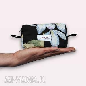 Mały kuferek kosmetyczka do torebki - czarny w kwiaty