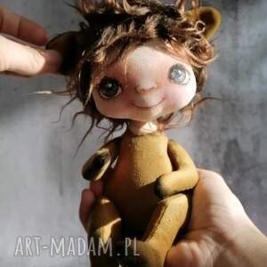prezentacja wideo chochlik - lalka kolekcjonerska - figurka tekstylna ręcznie szyta