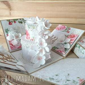 handmade scrapbooking kartki pudełko z tortem