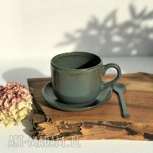 handmade ceramika duża filiżanka ceramiczna ze spodkiem i łyżeczką - kolory ziemi
