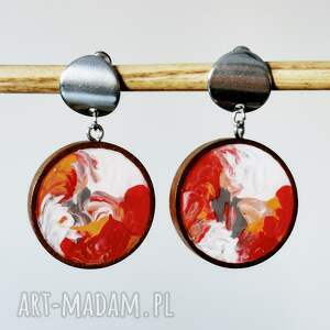 drewniane kolczyki z wzorem stali nierdzewnej