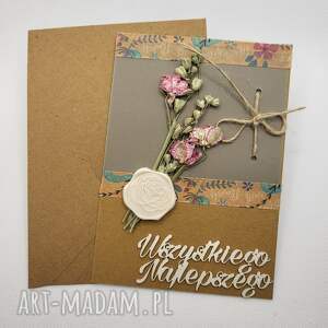 ręczne wykonanie scrapbooking kartki karka urodzinowa z suszonym bukiecikiem