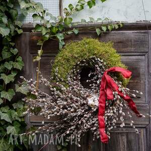 wianek wielkanocny wiosenny na drzwi lub stół, ozdoba wielkanocna