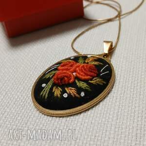 ręcznie haftowany wisior jesienna ewa filcu, stylowo, boho, stal