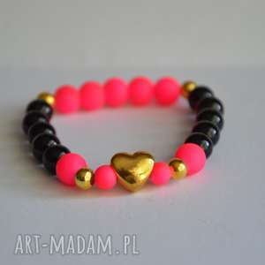 handmade bracelet by sis: złote serce w różowo - czarnych koralach