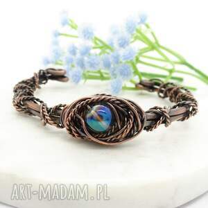 bransoletka miedziana z kwarcem błyszczącym przedramię