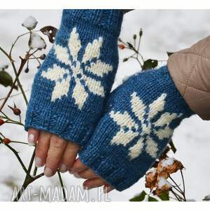 EveMadeArt: mitenki z gwiazdką mitenki z płatkami śniegu damskie rękawiczki