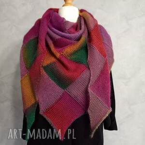 Prezent Kolorowa chusta entralac ręcznie robiona na drutach
