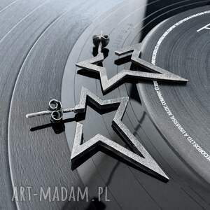 srebrne kolczyki wkrętki gwiazdki rockstar dark, wersja większa, srebro