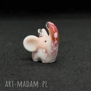 z mini zwierzątkami, wisiorek, zawieszka słoń