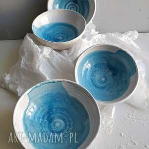handmade ceramika zestaw czterech miseczek ceramicznych