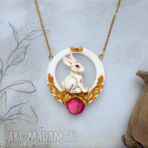Naszyjnik z białym królikiem i jaspisem, zając, natura, ogród, las