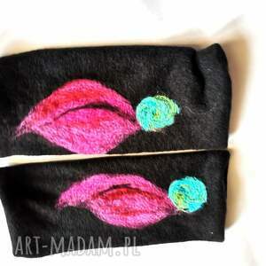 handmade rękawiczki mitenki w kolorze czarnym filcowane wełna merynosów na podszewce