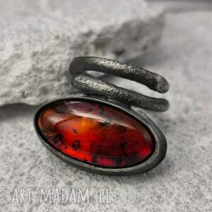 bursztyn koniakowy regulowany, pierścionek z bursztynem