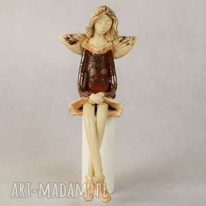 ręczne wykonanie ceramika anioł ceramiczny siedzący