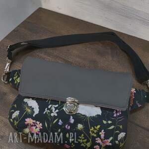 Prezent SASZETKA NERKA NA PAS BIODRO POLNE KWIATY