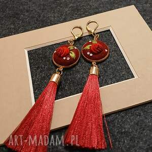 ręcznie haftowane kolczyki dla basi stal szlachetna niebanalnie ekstrawagancko