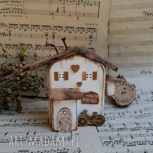 stojący domek no 3 rustykalna ozdoba z drewna do domu na prezent