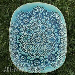 owalny dekoracyjny talerz z koronką, koronkowa patera, ceramika artystyczna