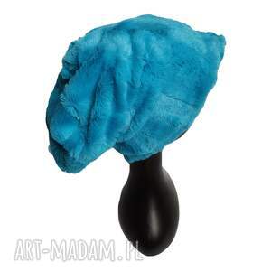 ręcznie wykonane szalona futrzana czapka niebieski włos, bardzo miła na podszewce