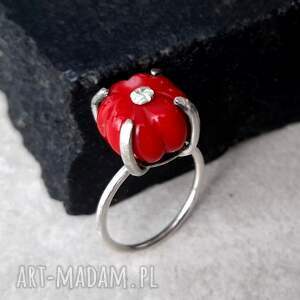 twolips srebrny pierścionek z koralem, metaloplastyka srebro baśniowa biżuteria