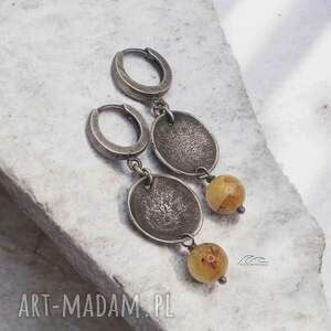 Srebrne z bursztynową kulką - bursztyn, biżuteria