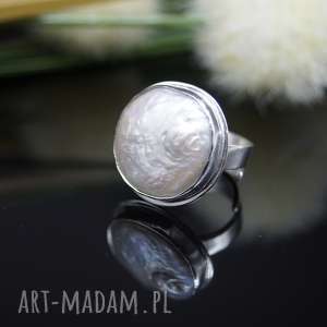 srebrny pierścionek z naturalną perłą "elena"