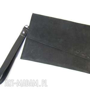 torebka skórzana kopertówka - czarna z ćwiekami, rękodzieło skóra naturalna