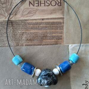 Naszyjnik z pudlem, ceramika, korale, pies, pudel, kolia