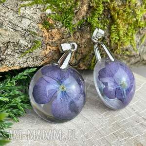 okrągły wisiorek z hortensją z1671 wiosnę biżuteria