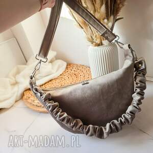 torebka półokrągła luna z marszczonym paskiem
