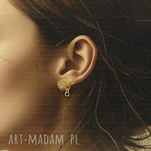 Srebrne pozłacane kolczyki Lines z łańcuszkiem