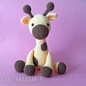 makotka żyrafa na szydełku, szydełkowa maskotka włóczka yarn art
