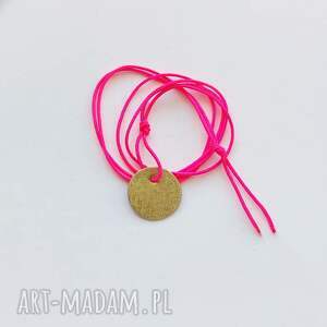 okrąg wisiorek, sznurek, mosiądz, zmatowione, prezenty