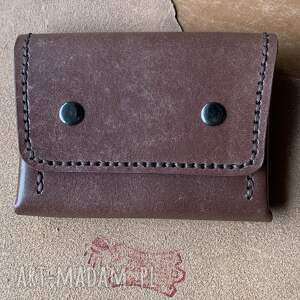 handmade brązowy portfel ze skóry ręcznie uszyty