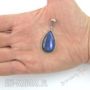 wisior z labradorytem, biżuteria autorska, labradoryt w srebrze